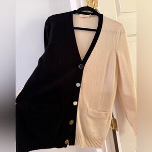 EUC Tory Burch Two-Tone Black and Cream Women's Sweater 70% wool - 30% cashmere.